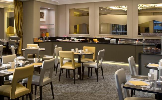 Фото отеля CALIFORNIA CHAMPS-ELYSEES HOTEL 