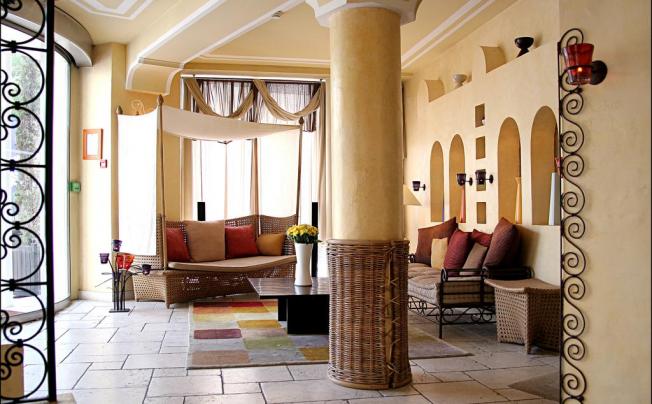 Фото отеля VILLA ROYALE MONTSOURIS 