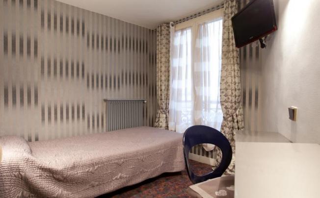 Фото отеля GRAND HOTEL DE PARIS 