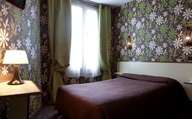 Фото отеля GRAND HOTEL DE PARIS 