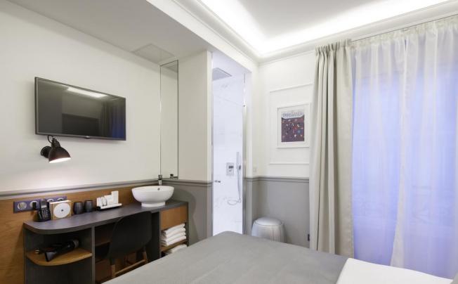Фото отеля VILLA LAFAYETTE PARIS IX 