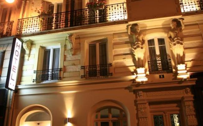 Фото отеля NEMOURS 