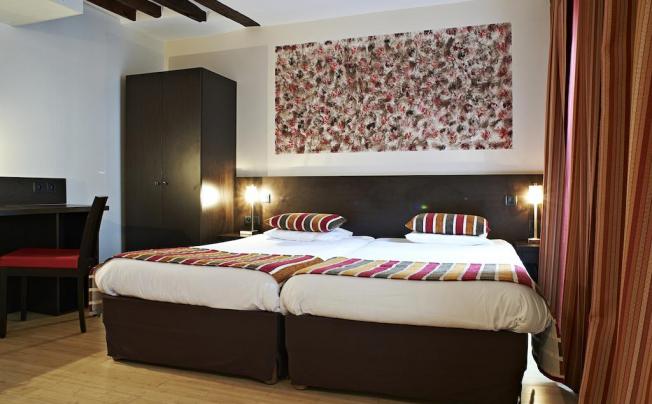 Фото отеля NEW HOTEL LA FAYETTE 