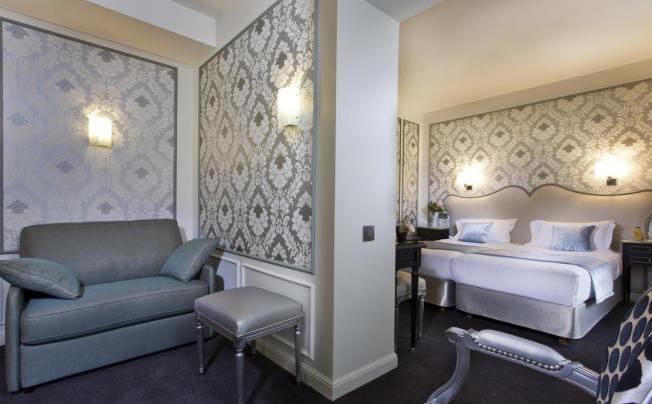 Фото отеля Saint Petersbourg Hotel 