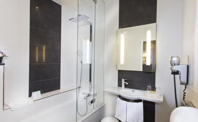 Фото отеля SAINT PETERSBOURG HOTEL 