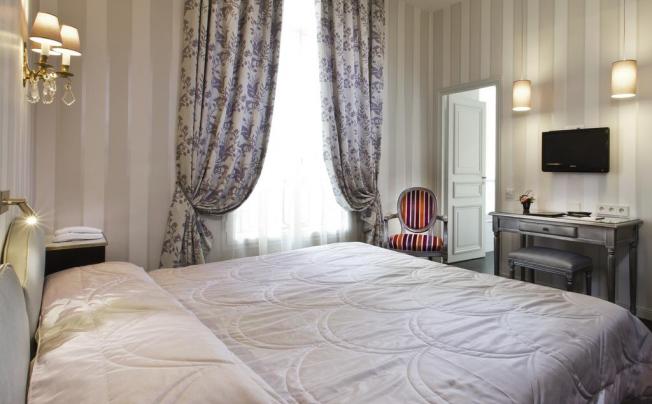 Фото отеля SAINT PETERSBOURG HOTEL 