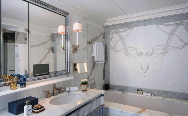 Фото отеля CRILLON