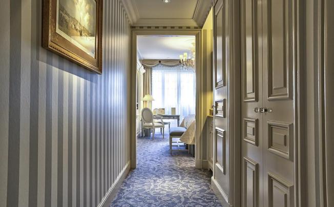 Фото отеля Four Seasons George V