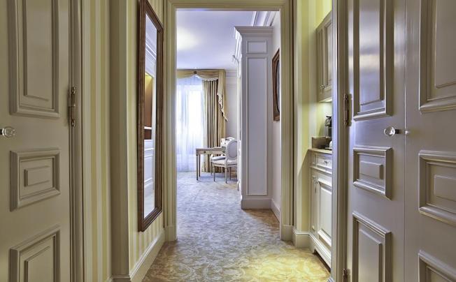Фото отеля Four Seasons George V