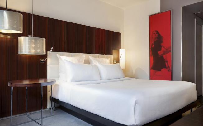 Фото отеля LE MERIDIEN ETOILE 