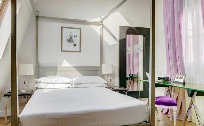 Фото отеля Astotel Le 123 Elysees