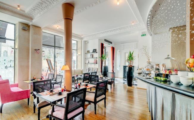 Фото отеля Astotel Le 123 Elysees