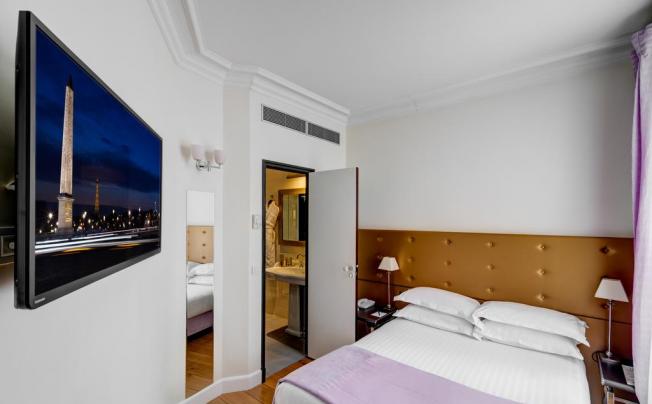 Фото отеля Astotel Le 123 Elysees