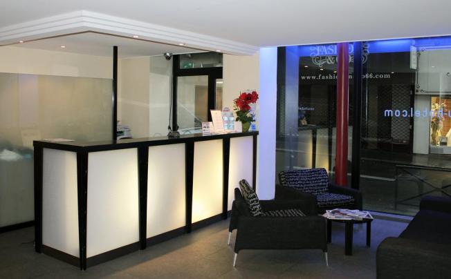 Фото отеля NEW HOTEL SAINT LAZARE 
