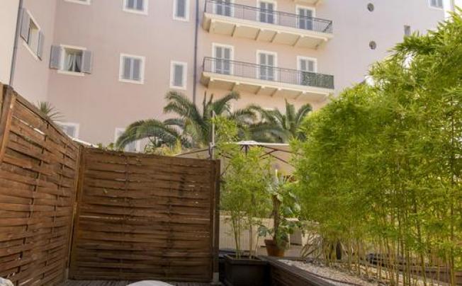 Фото отеля BEAU RIVAGE