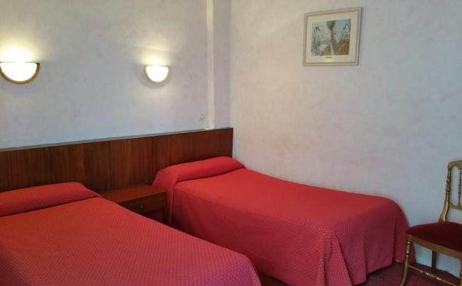 Фото отеля LUXIA HOTEL 
