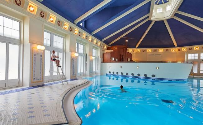 Фото отеля NEWPORT BAY CLUB 