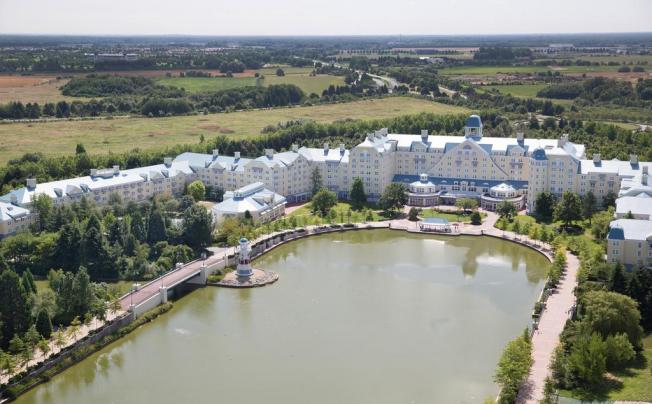 Фото отеля NEWPORT BAY CLUB 