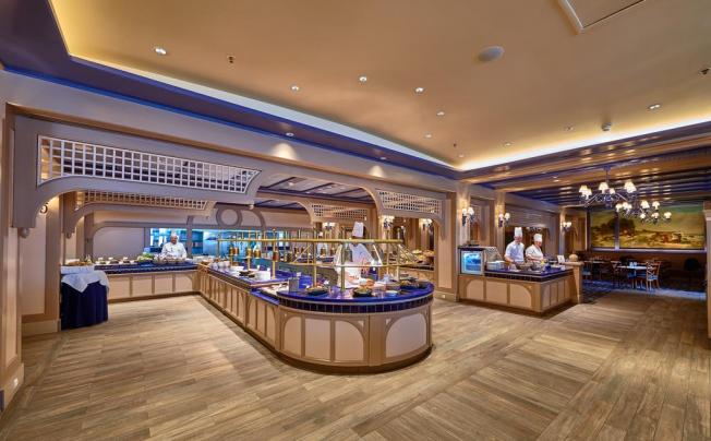 Фото отеля NEWPORT BAY CLUB 