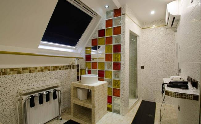 Фото отеля BEST WESTERN AIDA MARAIS 
