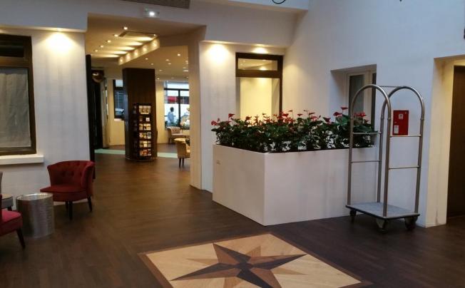 Фото отеля BEST WESTERN AIDA MARAIS 