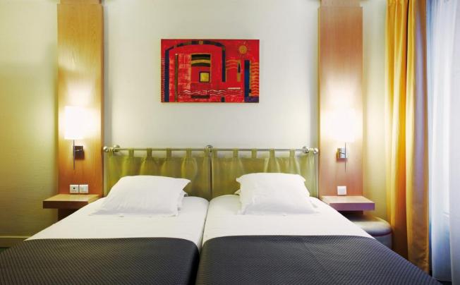 Фото отеля NEW HOTEL OPERA 