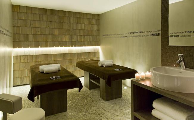 Фото отеля Hôtel L'Heliopic Sweet and Spa