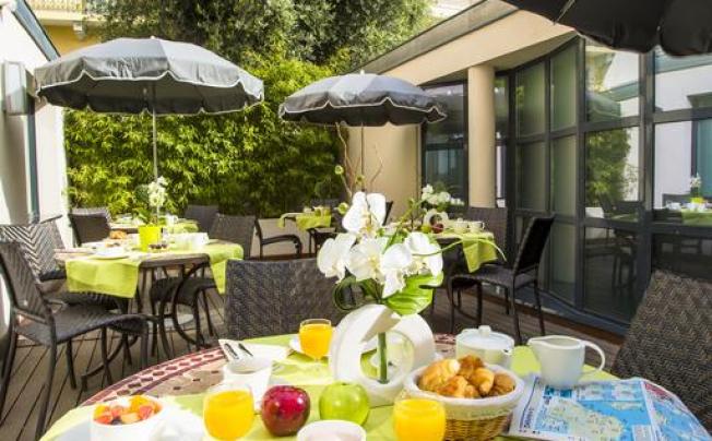 Фото отеля Best Western Plus Cannes Riviera