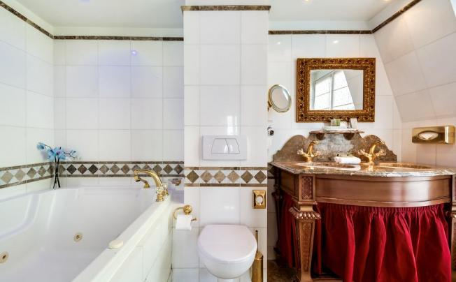 Фото отеля VILLA ROYALE 