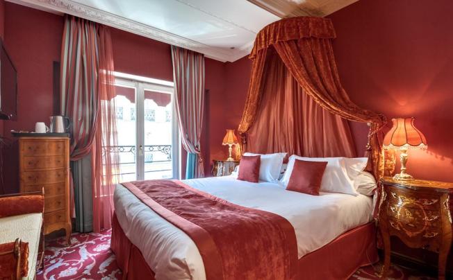 Фото отеля VILLA ROYALE 