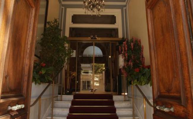Фото отеля LE VENDOME HOTEL