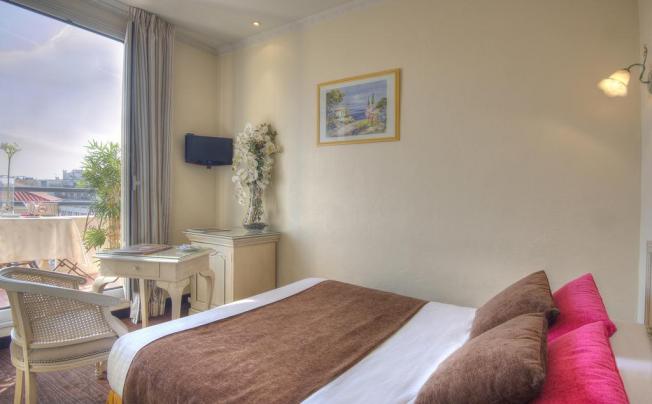Фото отеля LE VENDOME HOTEL