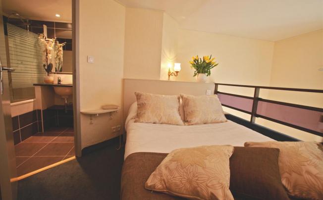 Фото отеля LE VENDOME HOTEL
