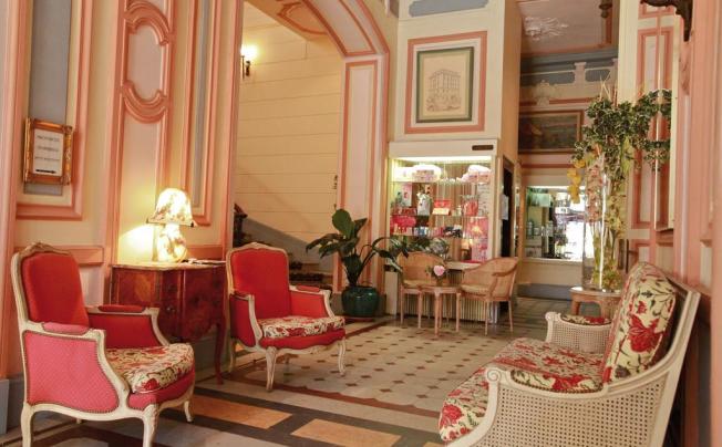 Фото отеля LE VENDOME HOTEL