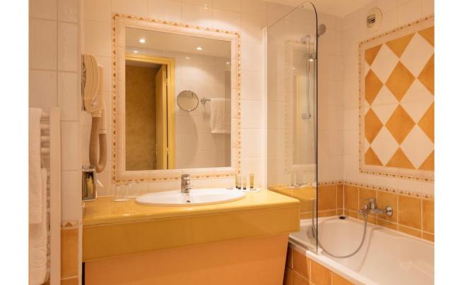 Фото отеля VILLA BEAUMARCHAIS 