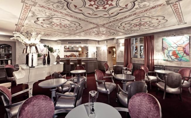 Фото отеля GOLDEN TULIP CANNES HOTEL DE PARIS