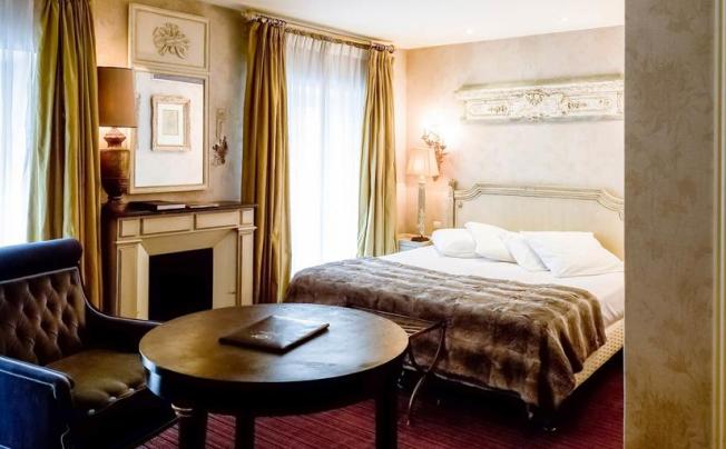 Фото отеля CHATEAUBRIAND 
