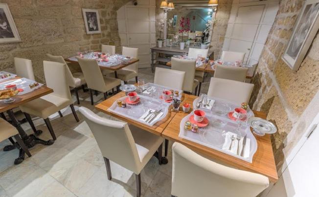 Фото отеля DU LEMAN HOTEL 