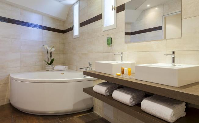 Фото отеля QUALITY SUITES NICE LA MALMAISON