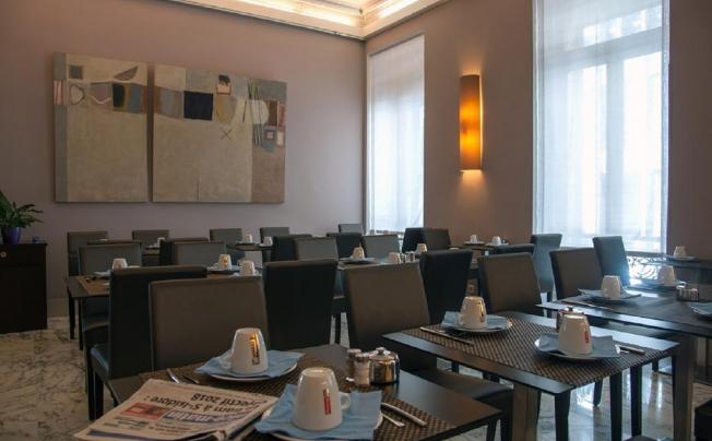 Фото отеля QUALITY SUITES NICE LA MALMAISON