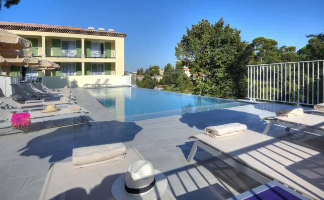 Фото отеля LA BASTIDE DE LOLIVERAIE