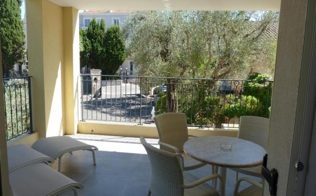 Фото отеля LA BASTIDE DE LOLIVERAIE