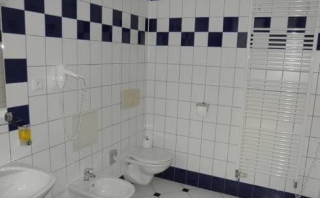 Фото отеля Westend Hotel
