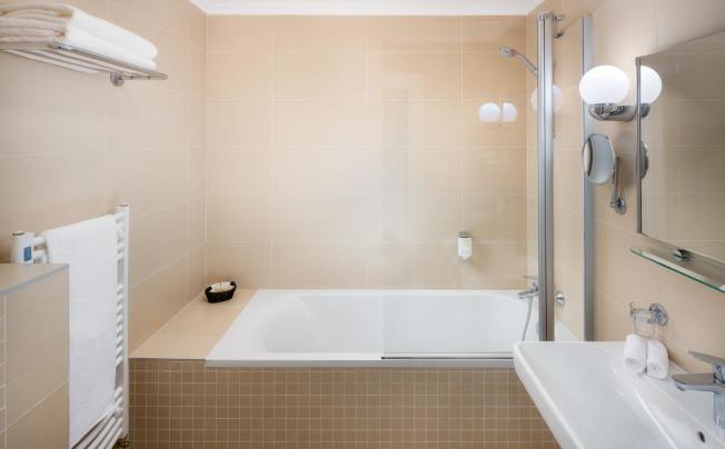 Фото отеля Seven Days Boutique Hotel