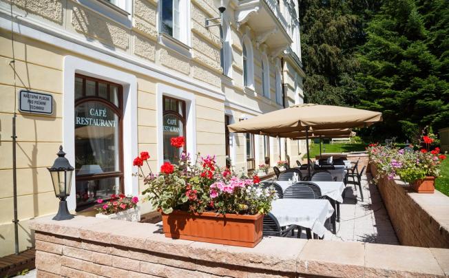 Фото отеля Westend Hotel-Sanatorium