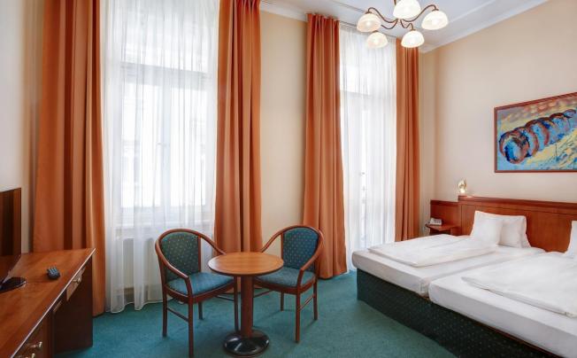 Фото отеля Westend Hotel-Sanatorium