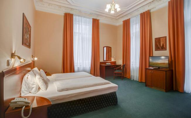 Фото отеля Westend Hotel-Sanatorium