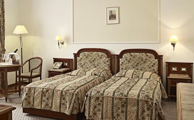 Фото отеля Ambassador Zlata Husa Hotel