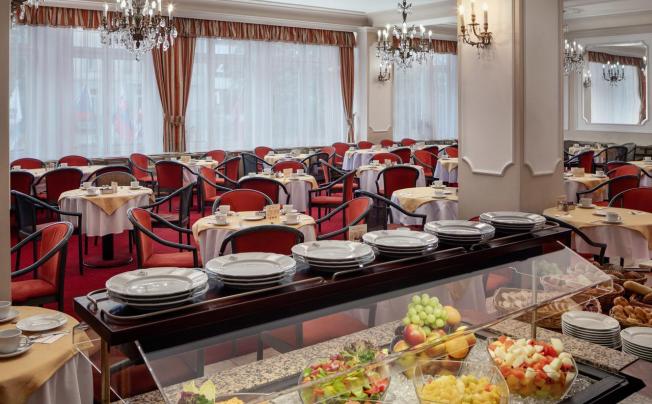 Фото отеля Ambassador Zlata Husa Hotel
