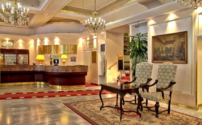 Фото отеля Ambassador Zlata Husa Hotel